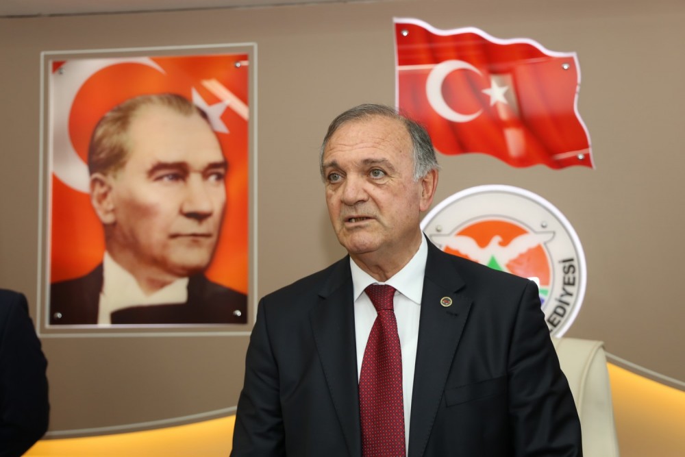 CHP ADAYI VASFİ KURDOĞLU ARHAVİ BELEDİYE BAŞKANI SEÇİLDİ..