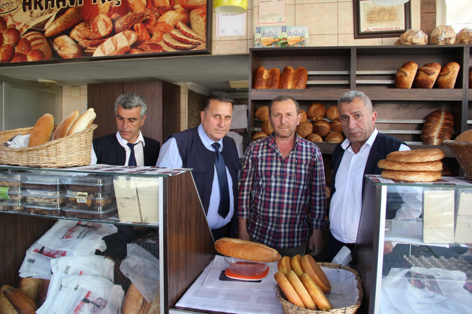 RAMAZAN AYINDA İLÇEMİZDE HİZMET VEREN KASAP VE FIRINLARDA DENETİM YAPILDI