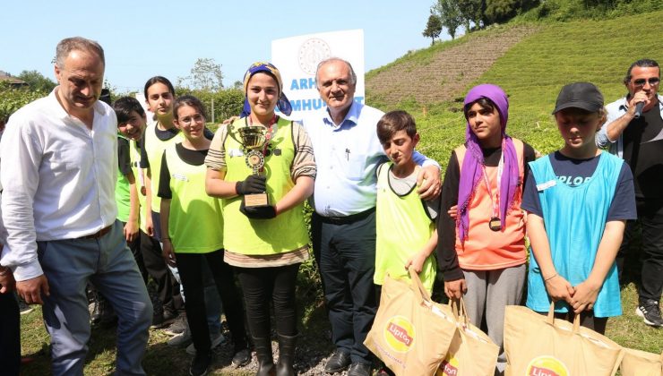 Çay Hasat Şenliği ve Okullar Arası Çay Toplama Yarışması Düzenlendi